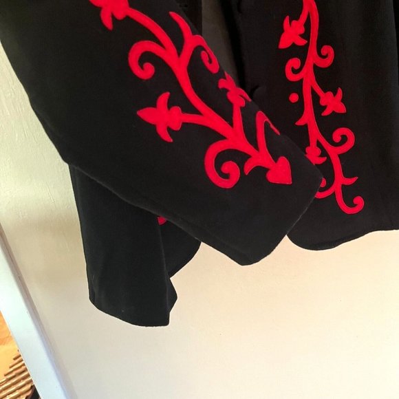 Jacket tailored Collarless Hip length Sz M Wool Blend Black with Red felt Floral - Picture 6 of 16